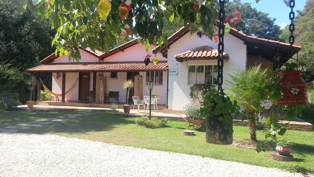 Pousada Andarilhos De Luz Cunha Exterior photo